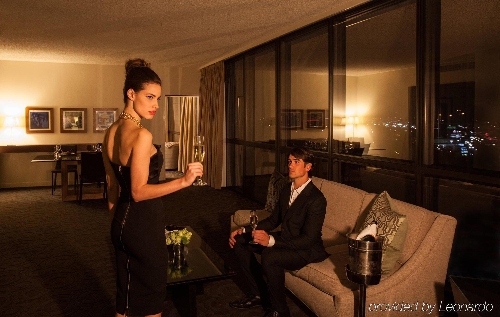 Hotel Derek Houston Galleria Rum bild